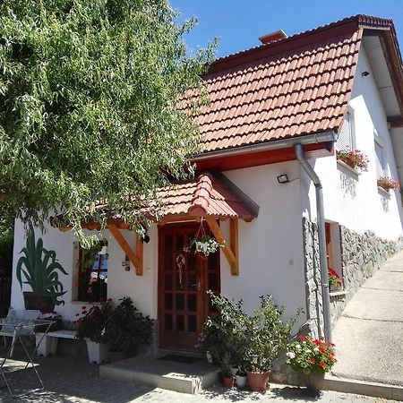 Agave Apartman Sárvár Exterior foto